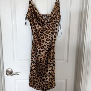 🔴5 for $20 Animal print dress